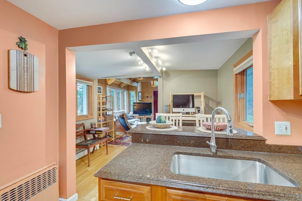 398 North Road Bedford, MA 01730 - Photo 17 of 39 Gallery Image 17