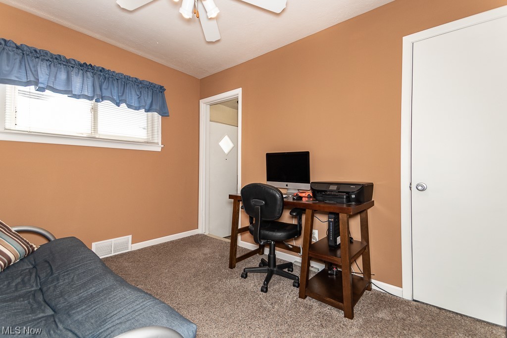 30308 Barjode Road Willowick, OH 44095 - Photo 28 of 35