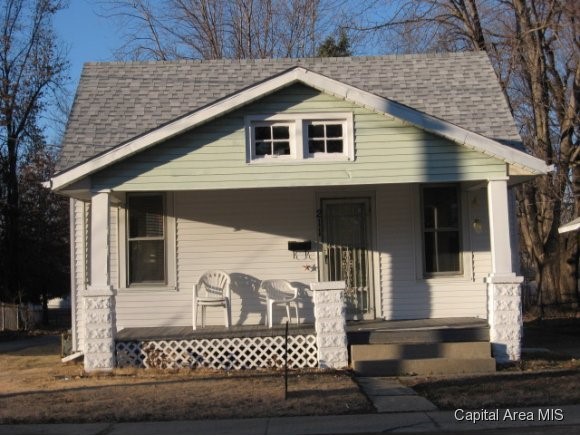 211 Yates Avenue Springfield, IL 62702 - Photo 1 of 1