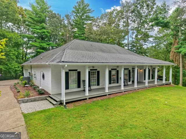 $489,777 | 1075 Cherokee Drive, Ellijay, GA 30540