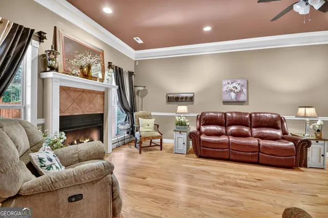 $489,777 | 1075 Cherokee Drive, Ellijay, GA 30540