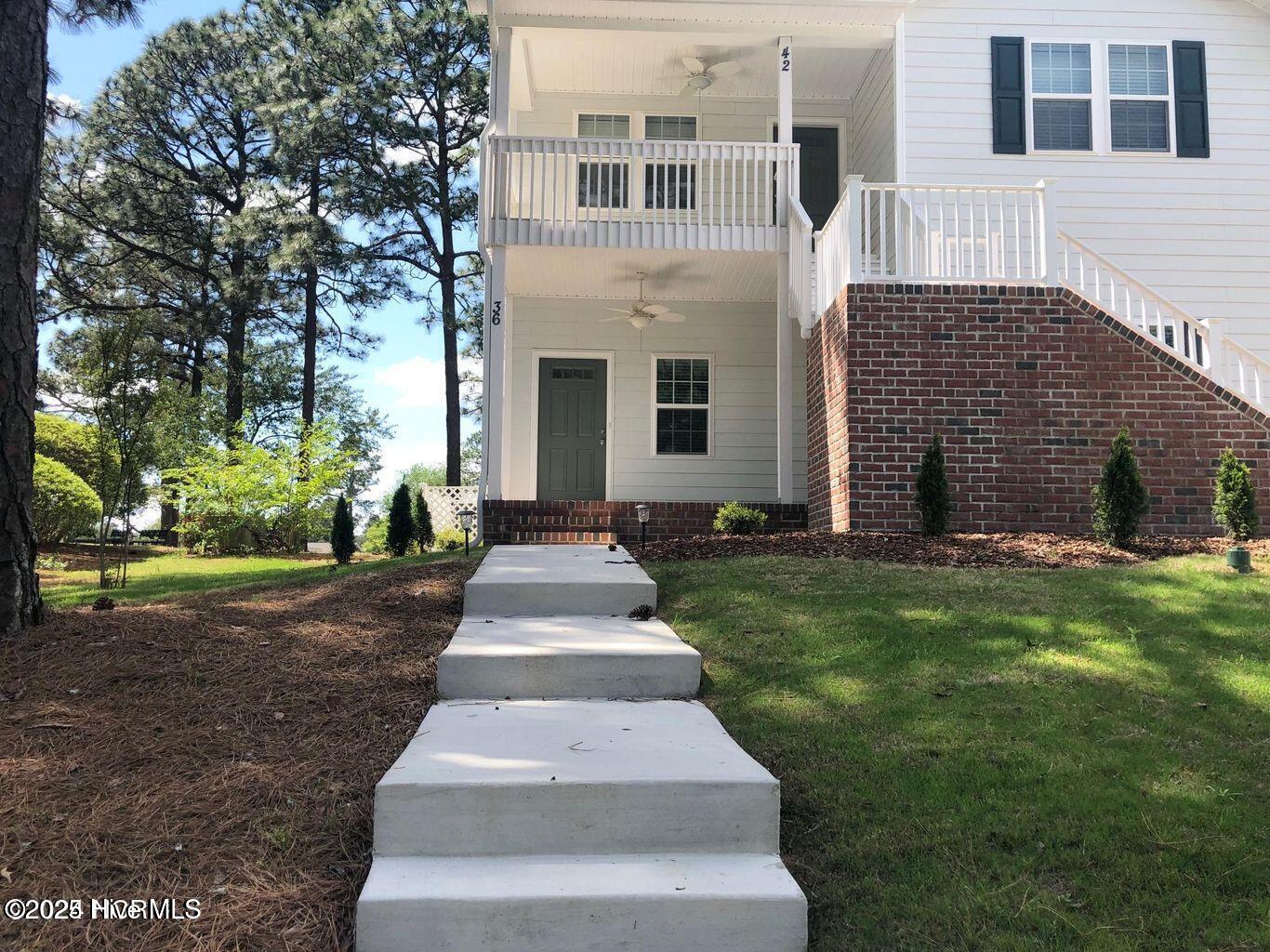 32 Knoll Road Southern Pines, NC 28387 - Photo 2 of 12 knoll 36 front