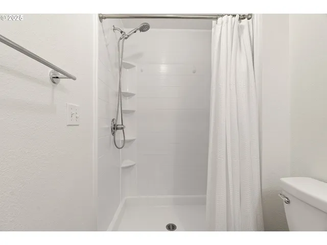 $474,900 | 2701 Northeast Hale Avenue, Gresham, OR 97030