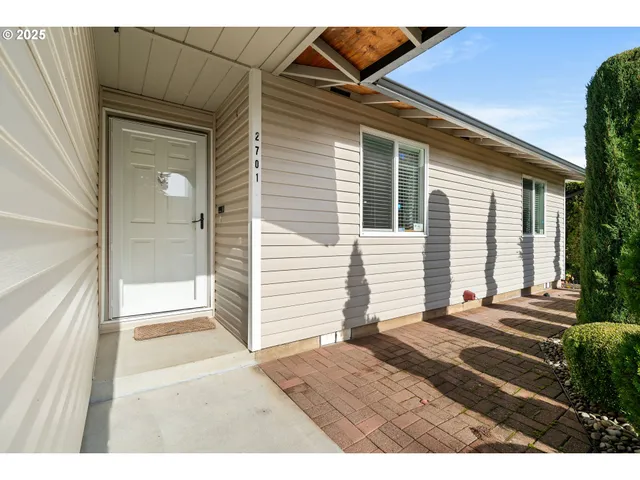 $474,900 | 2701 Northeast Hale Avenue, Gresham, OR 97030