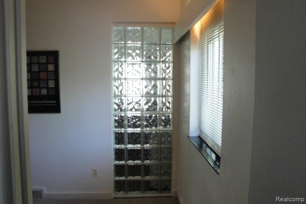 1119 Harvard Road Grosse Pointe, MI 48230 - Photo 59 of 66 Harvard 1119 099.jpg