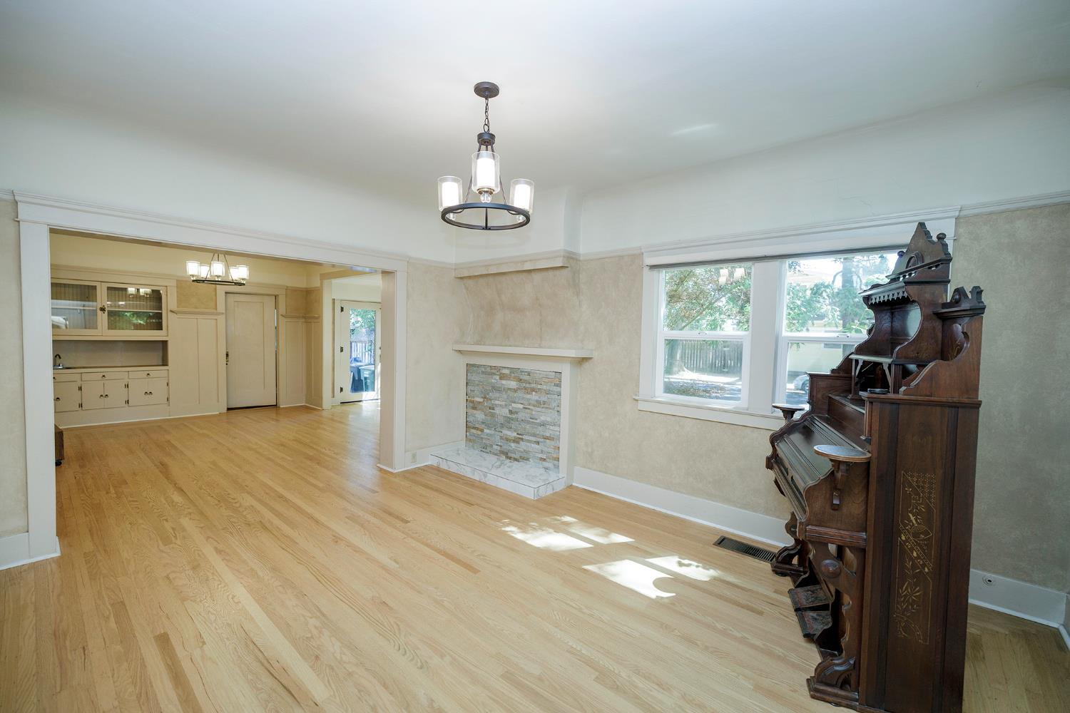 202 Hackberry Avenue Modesto, CA 95354 - Photo 12 of 72