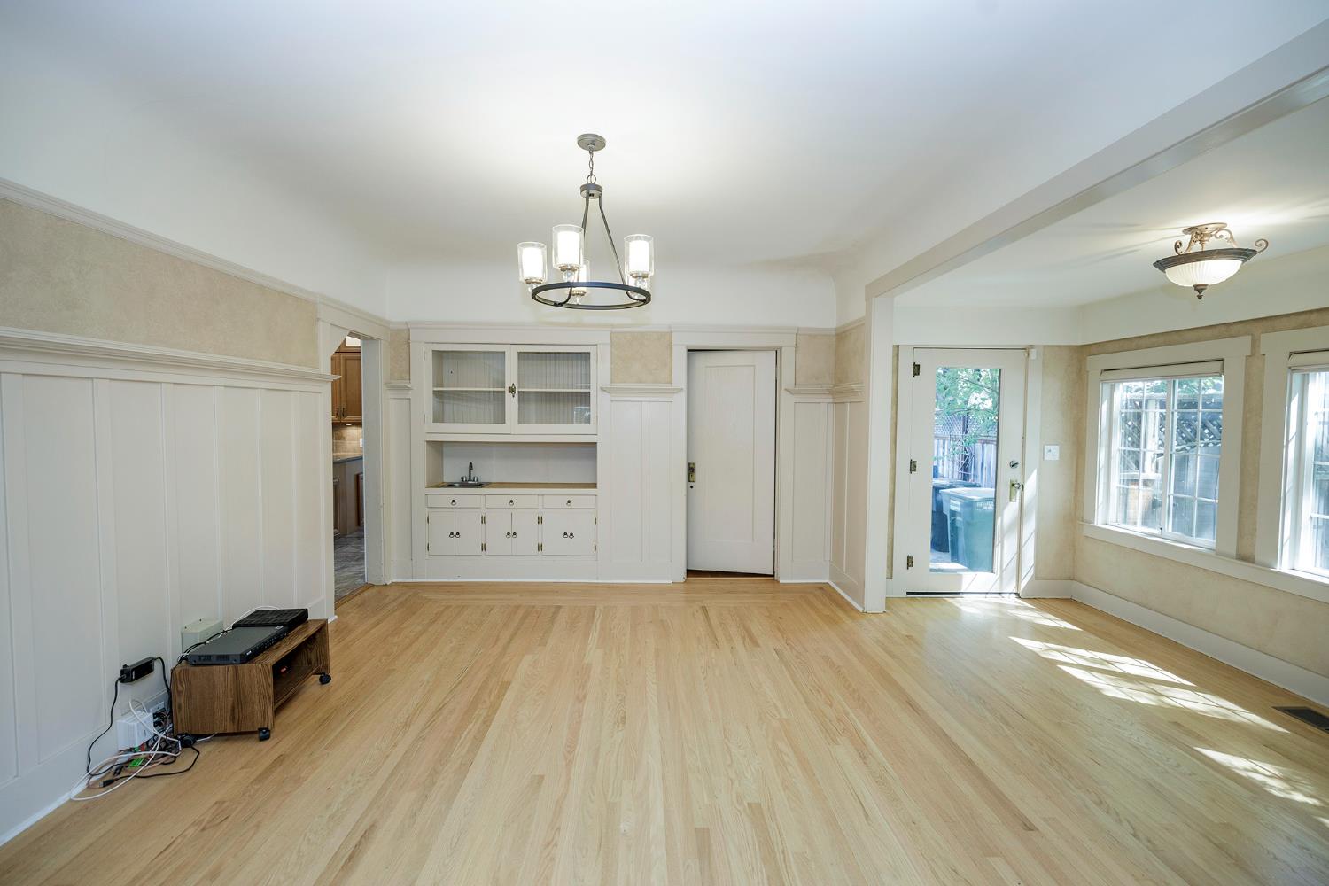 202 Hackberry Avenue Modesto, CA 95354 - Photo 13 of 72