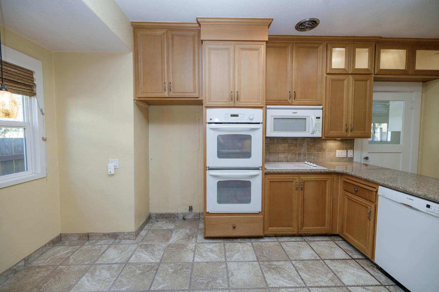 202 Hackberry Avenue Modesto, CA 95354 - Photo 25 of 72