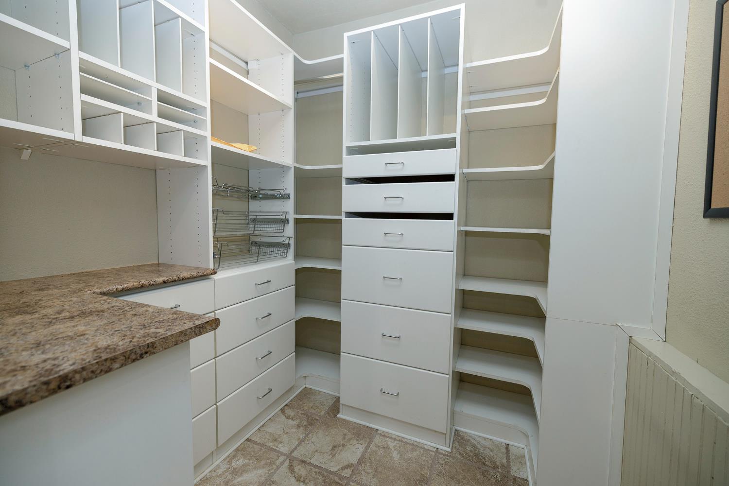 202 Hackberry Avenue Modesto, CA 95354 - Photo 26 of 72