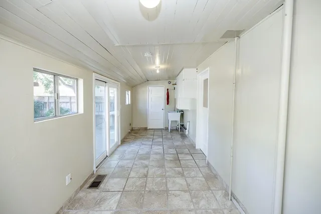 $659,900 | 202 Hackberry Avenue, Modesto, CA 95354