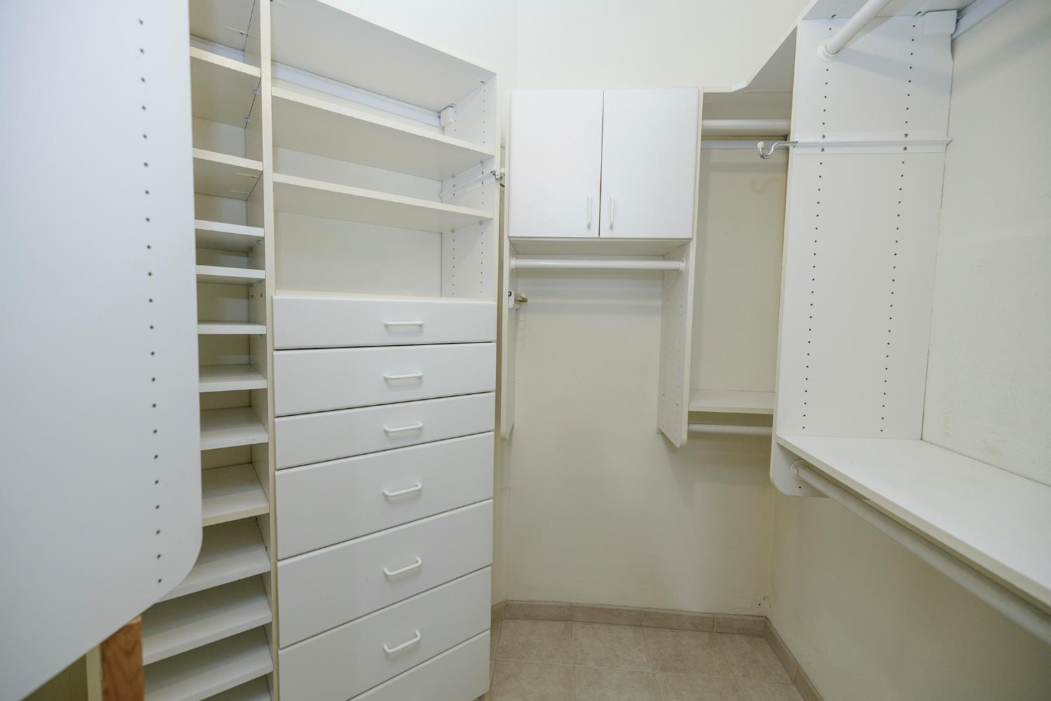 202 Hackberry Avenue Modesto, CA 95354 - Photo 41 of 72