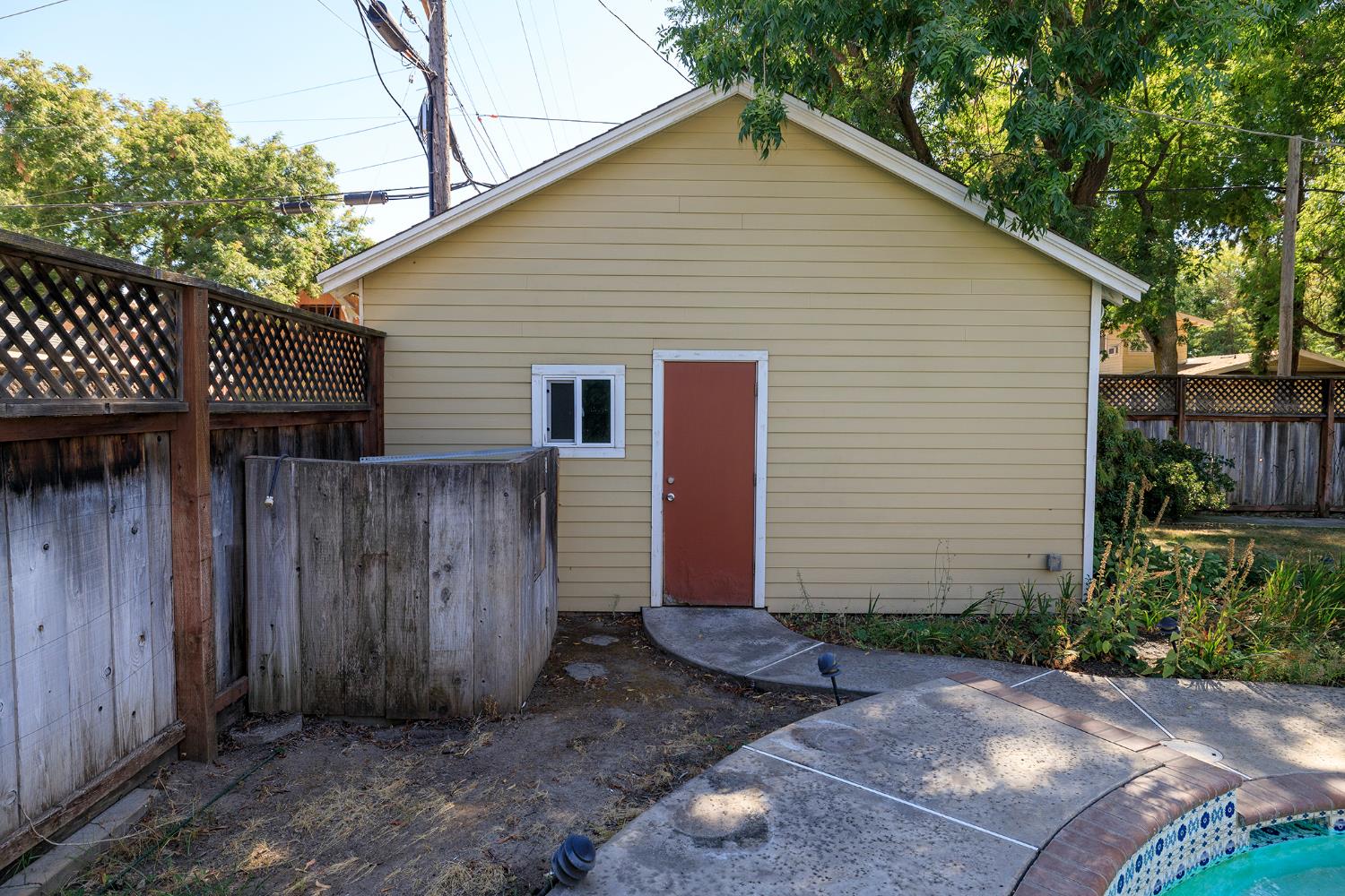 202 Hackberry Avenue Modesto, CA 95354 - Photo 60 of 72