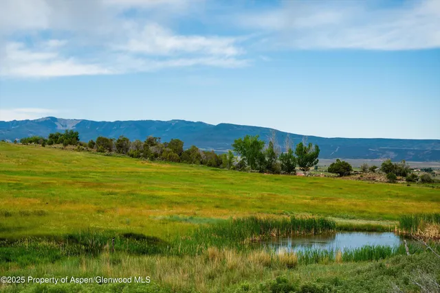 $950,000 | 1563 County Road 326, Silt, CO 81652