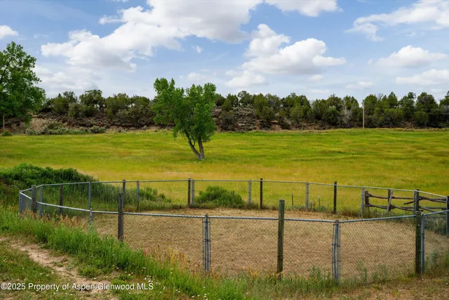 $950,000 | 1563 County Road 326, Silt, CO 81652