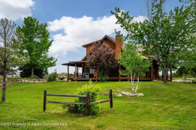 $950,000 | 1563 County Road 326, Silt, CO 81652