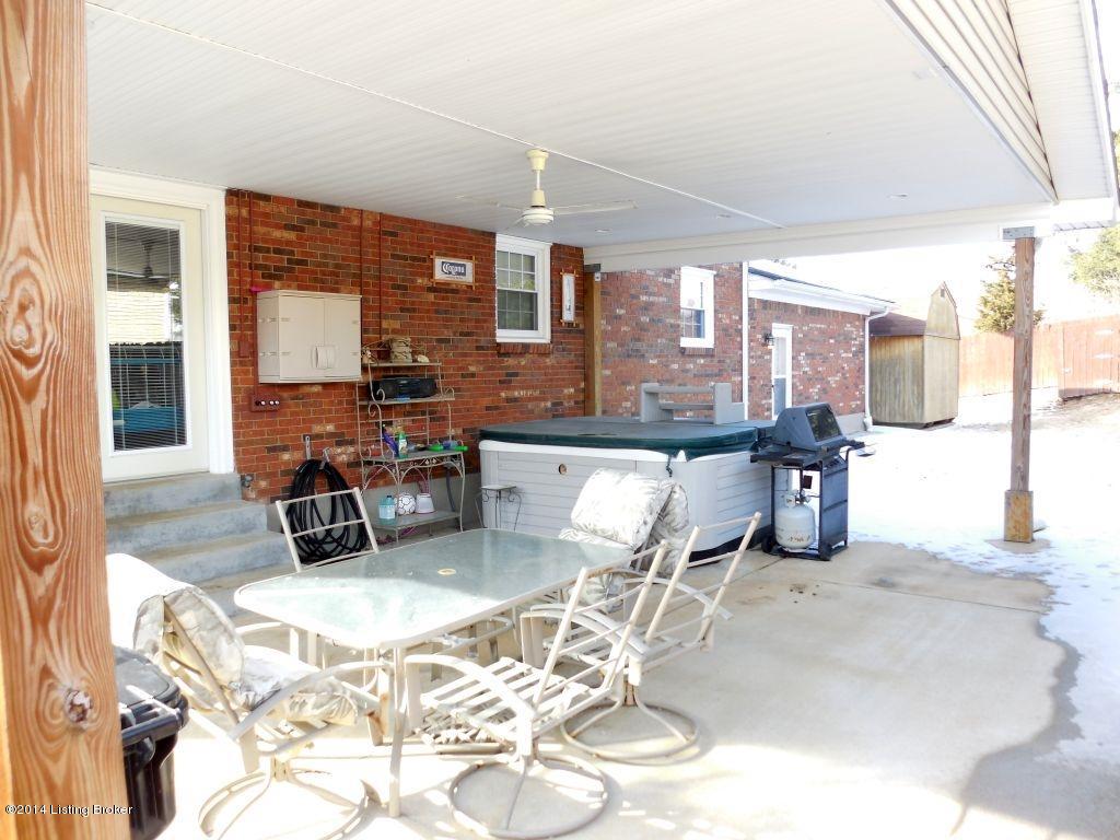 4603 Hedges Road Louisville, KY 40216 - Photo 21 of 22 Carport