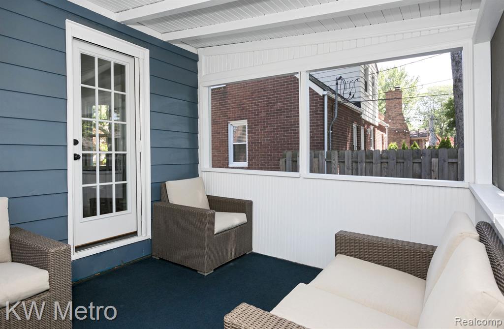 2057 Franklin Road Berkley, MI 48072 - Photo 29 of 35