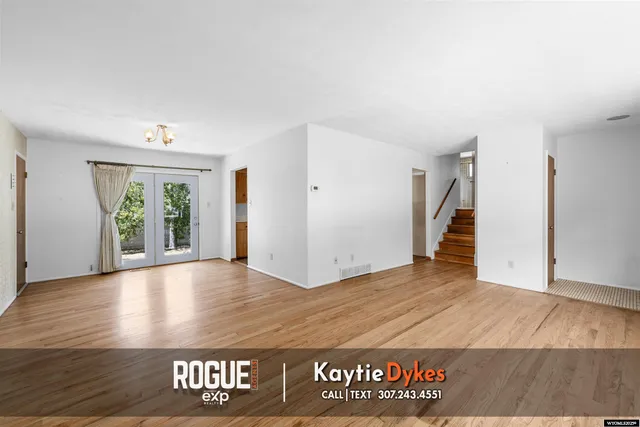 $294,000 | 1320 Kingsbury Drive, Casper, WY 82609