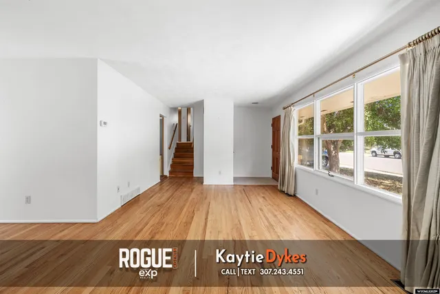 $294,000 | 1320 Kingsbury Drive, Casper, WY 82609