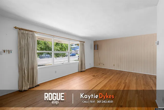 $294,000 | 1320 Kingsbury Drive, Casper, WY 82609