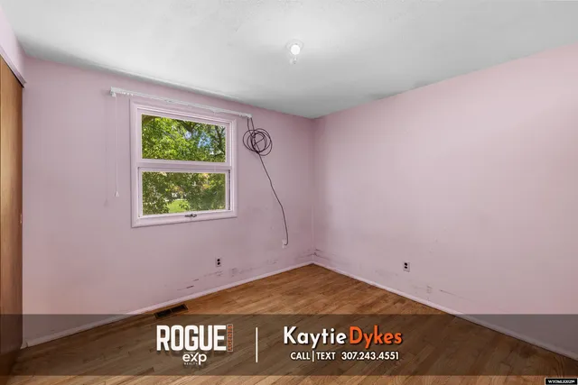 $294,000 | 1320 Kingsbury Drive, Casper, WY 82609