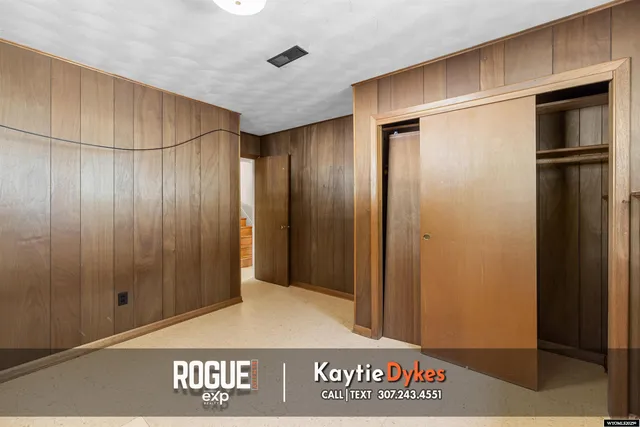 $294,000 | 1320 Kingsbury Drive, Casper, WY 82609