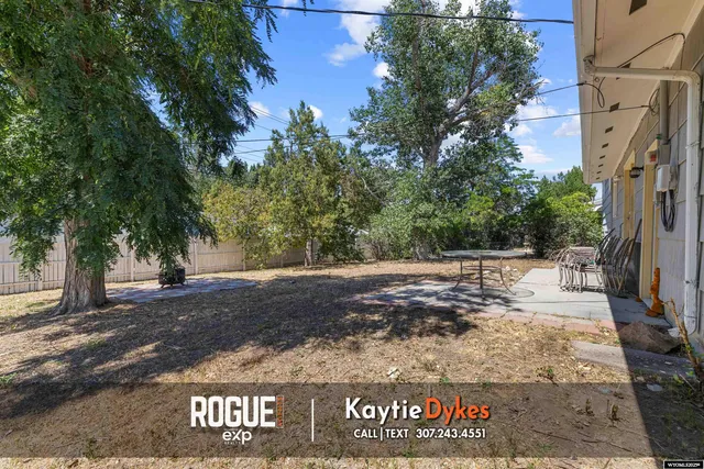 $294,000 | 1320 Kingsbury Drive, Casper, WY 82609