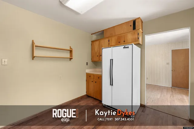 $294,000 | 1320 Kingsbury Drive, Casper, WY 82609