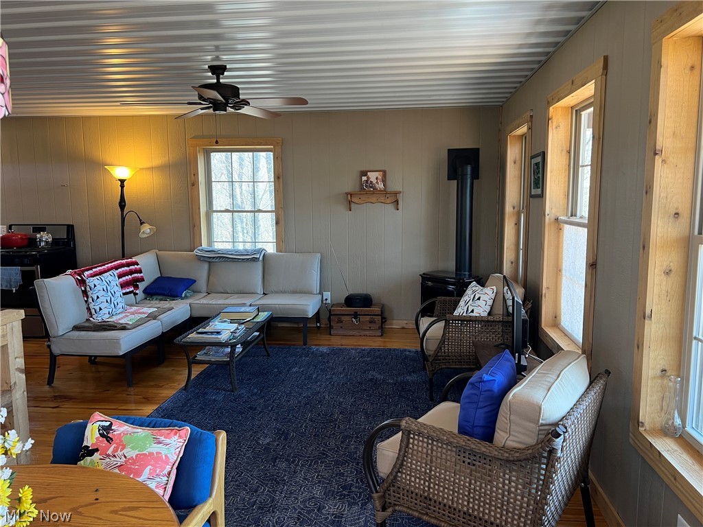 5180 Fresno Road Northwest Dellroy, OH 44620 - Photo 11 of 47