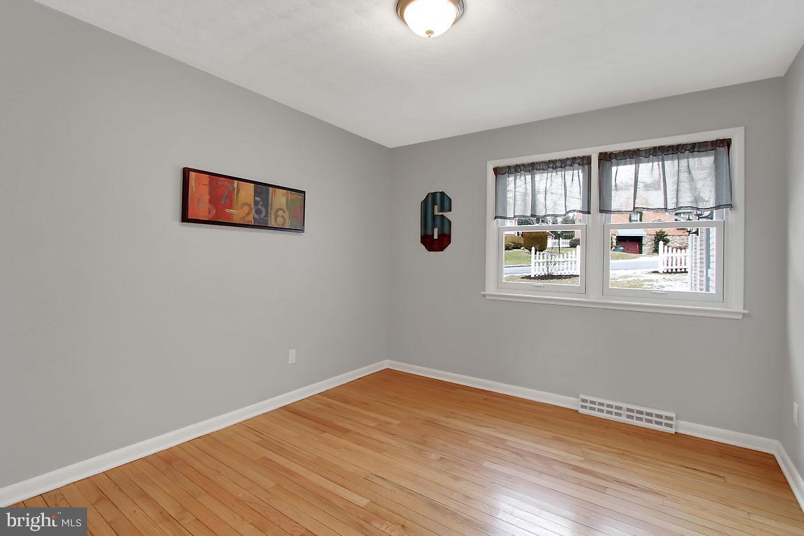 1101 Kalreda Road York, PA 17406 - Photo 20 of 27 Gallery Image 20