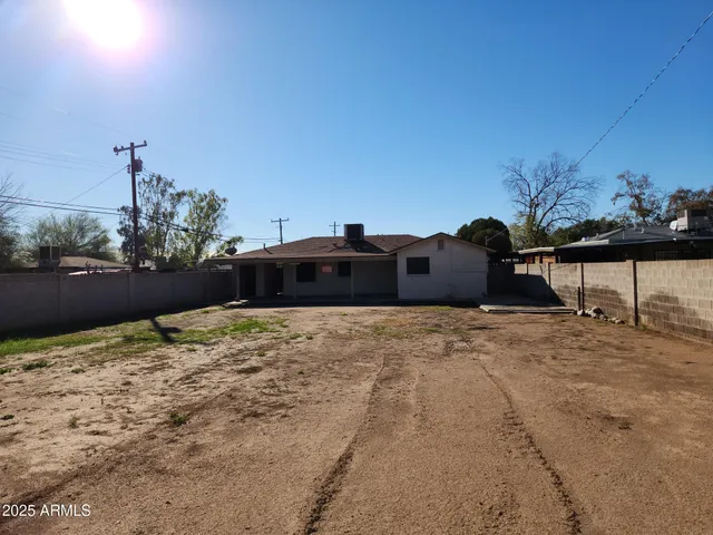 $290,000 | 2130 West Weldon Avenue, Phoenix, AZ 85015