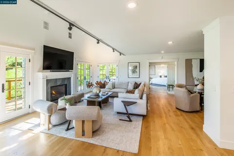 $4,550,000 | 33 Deer Trail, Lafayette, CA 94549