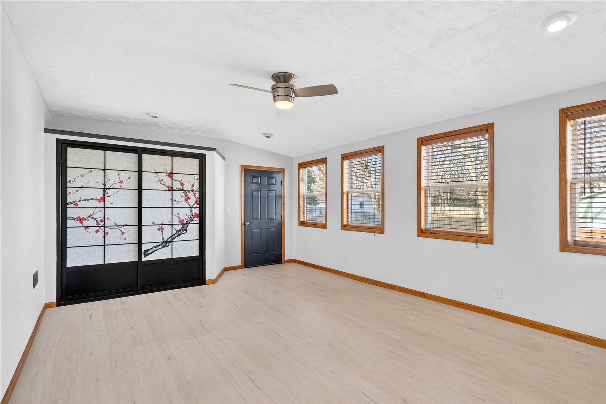 1345 East Walnut Street Springfield, MO 65802 - Photo 32 of 43 43-42