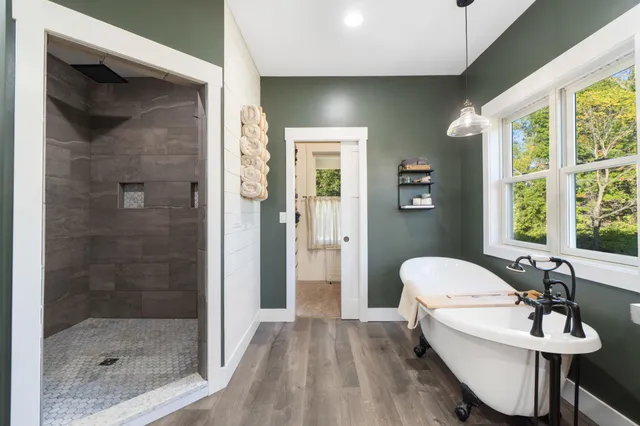 $680,000 | 7533 Nature View Drive, Jackson, MI 49201