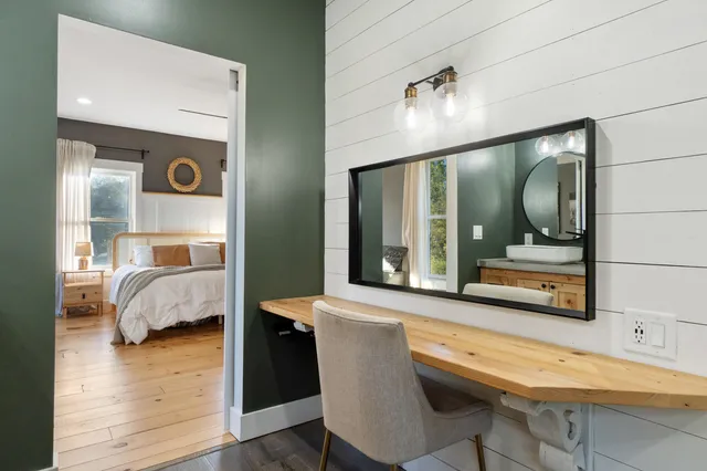 $680,000 | 7533 Nature View Drive, Jackson, MI 49201