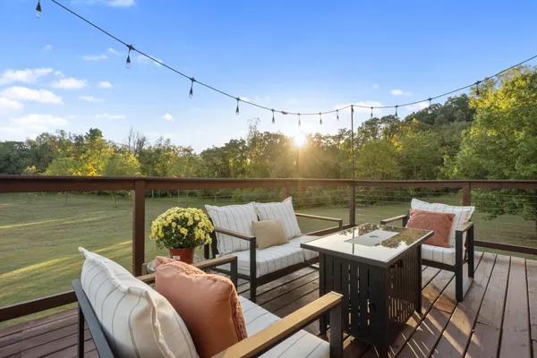$675,000 | 7533 Nature View Drive, Jackson, MI 49201
