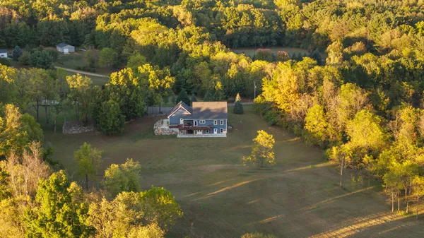 $675,000 | 7533 Nature View Drive, Jackson, MI 49201