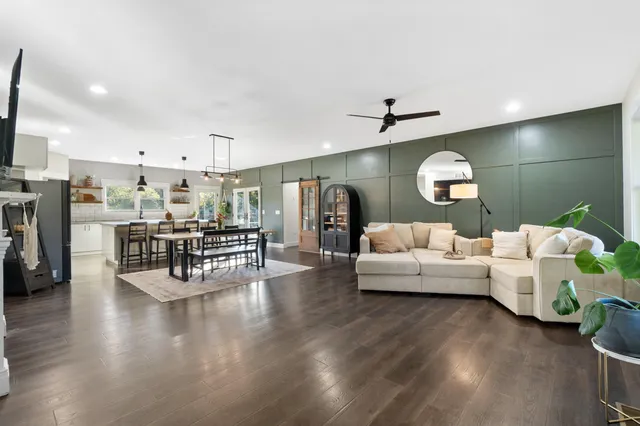 $680,000 | 7533 Nature View Drive, Jackson, MI 49201