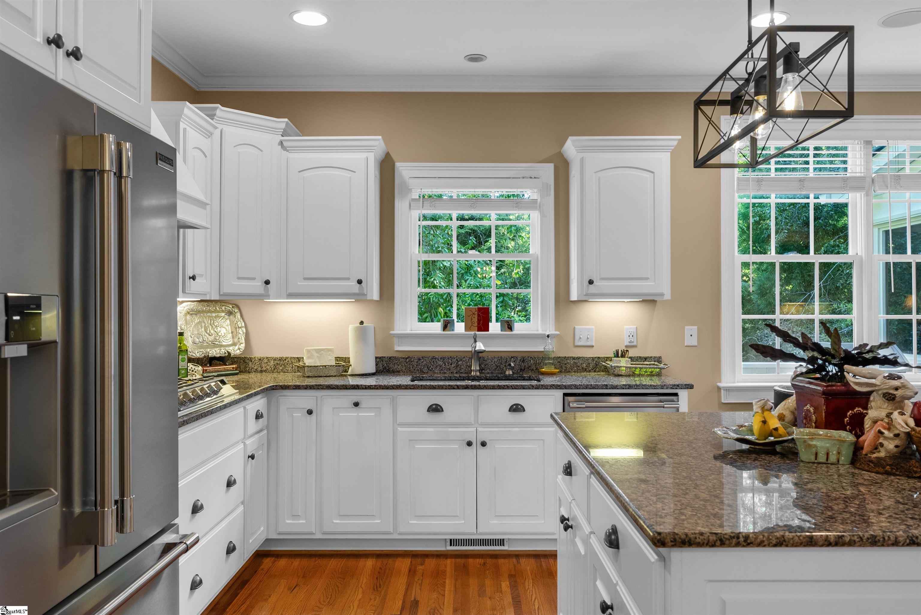 1 Shady Lane Greenville, SC 29605 - Photo 23 of 49