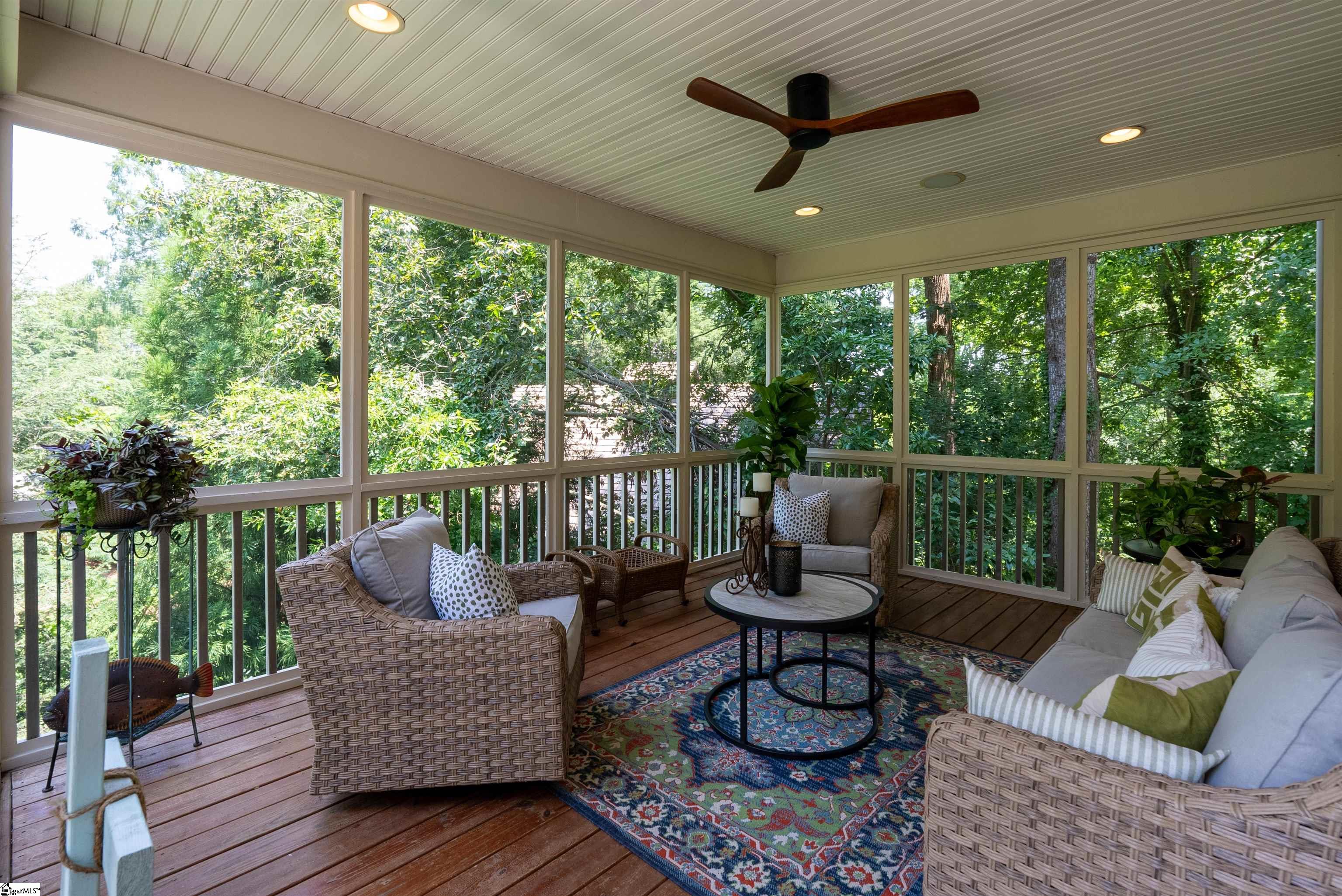 1 Shady Lane Greenville, SC 29605 - Photo 4 of 49