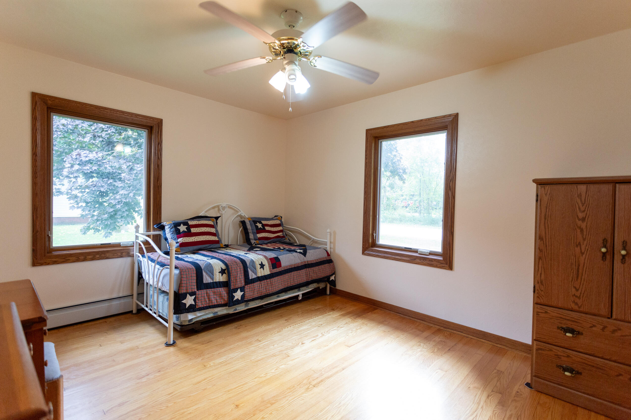 601 East Main Street La Crosse, IN 46348 - Photo 21 of 29 a living room with furniture and a window
