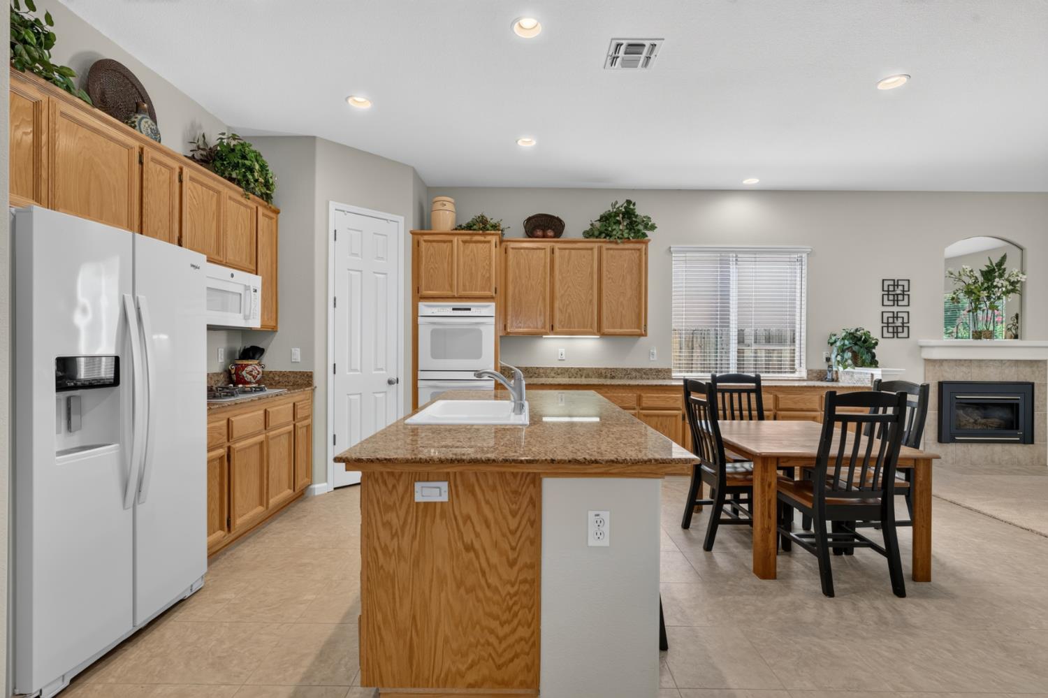 5011-5011 Southside Ranch Road Rocklin, CA 95677 - Photo 9 of 52