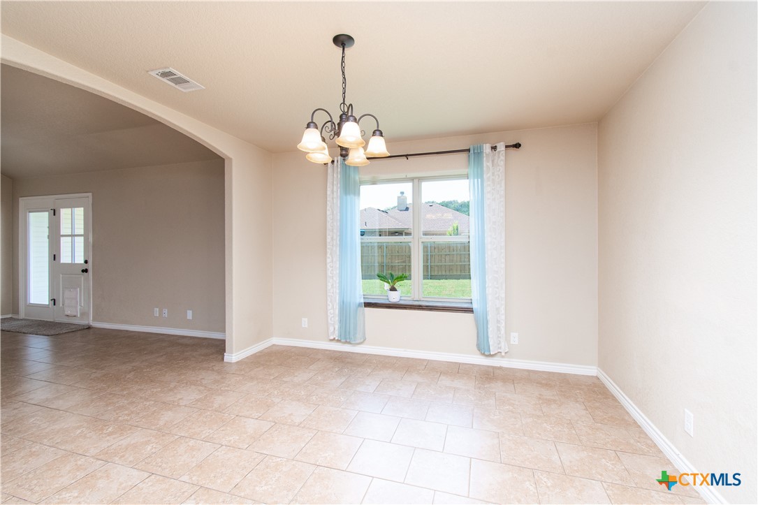 3808 Anvil Range Road Killeen, TX 76549 - Photo 7 of 23