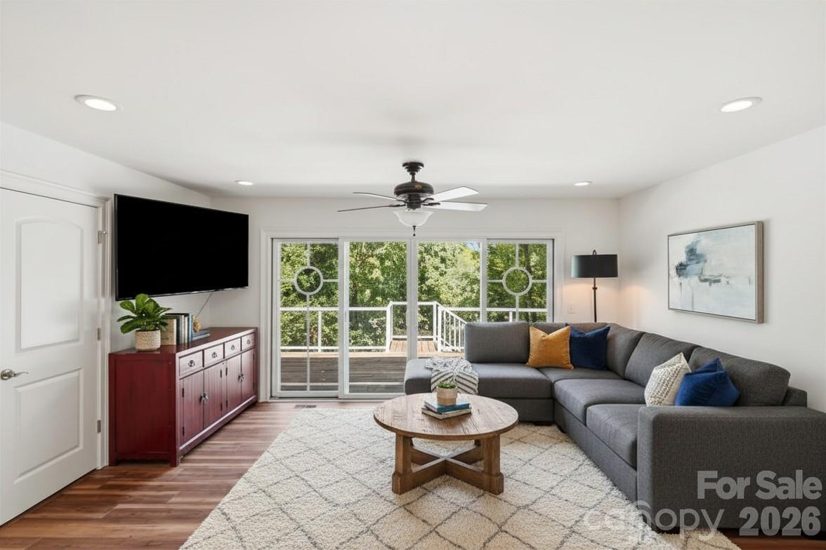 16121 Tana Tea Circle Tega Cay, SC 29708 - Photo 32 of 48