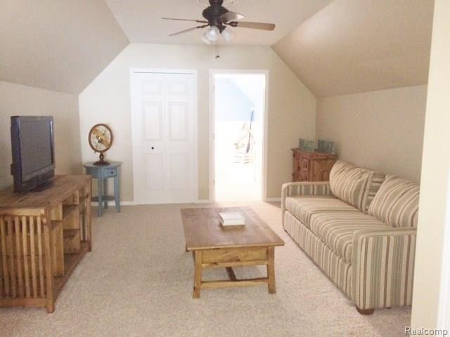 6285 Lakeshore Road Lexington, MI 48450 - Photo 11 of 21 IMG_2188.JPG