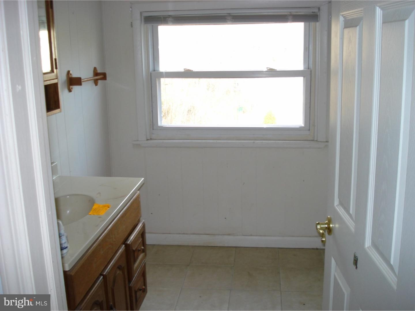 74 Tufts Road Pennsville, NJ 08070 - Photo 13 of 25