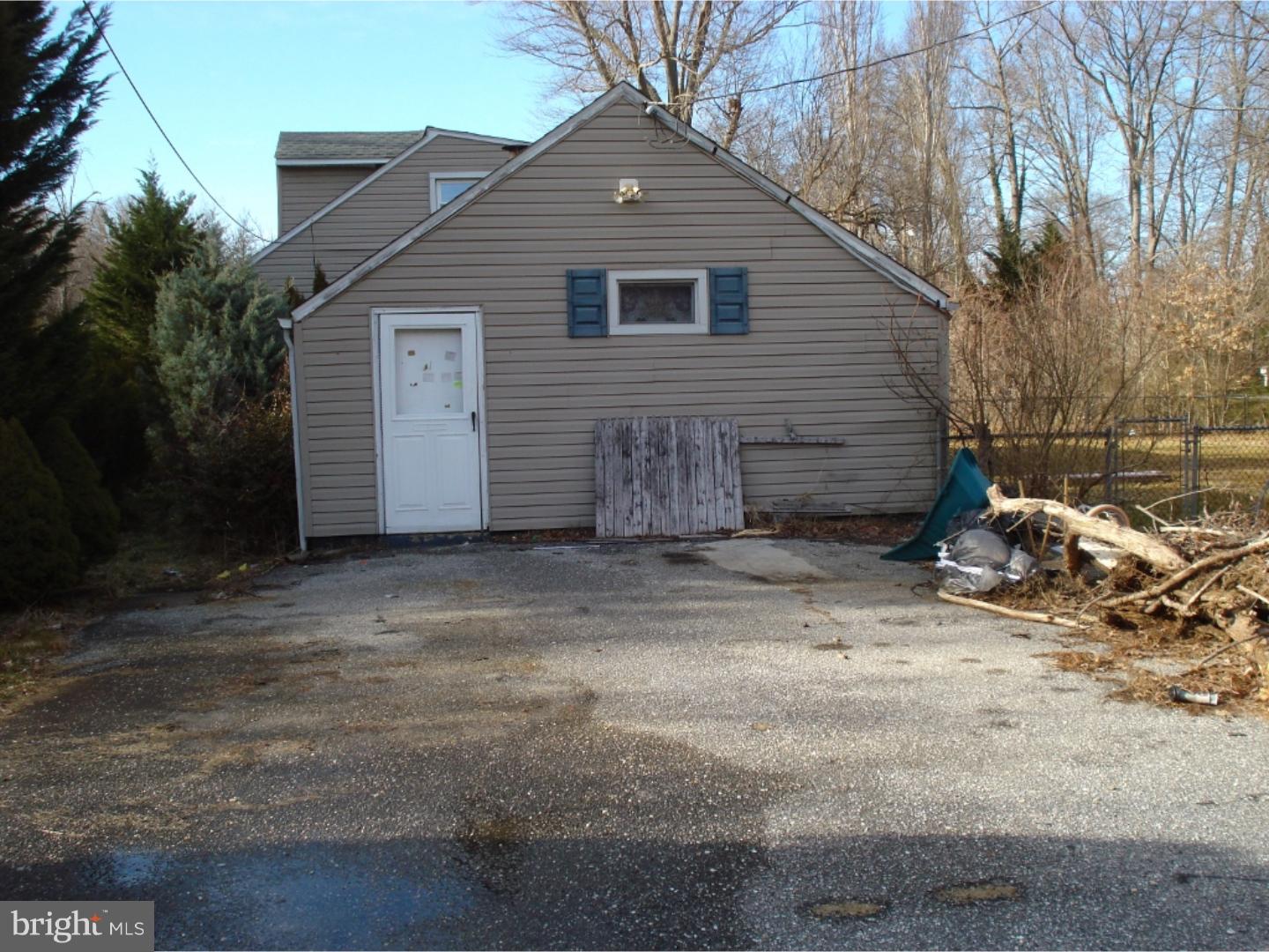 74 Tufts Road Pennsville, NJ 08070 - Photo 8 of 25