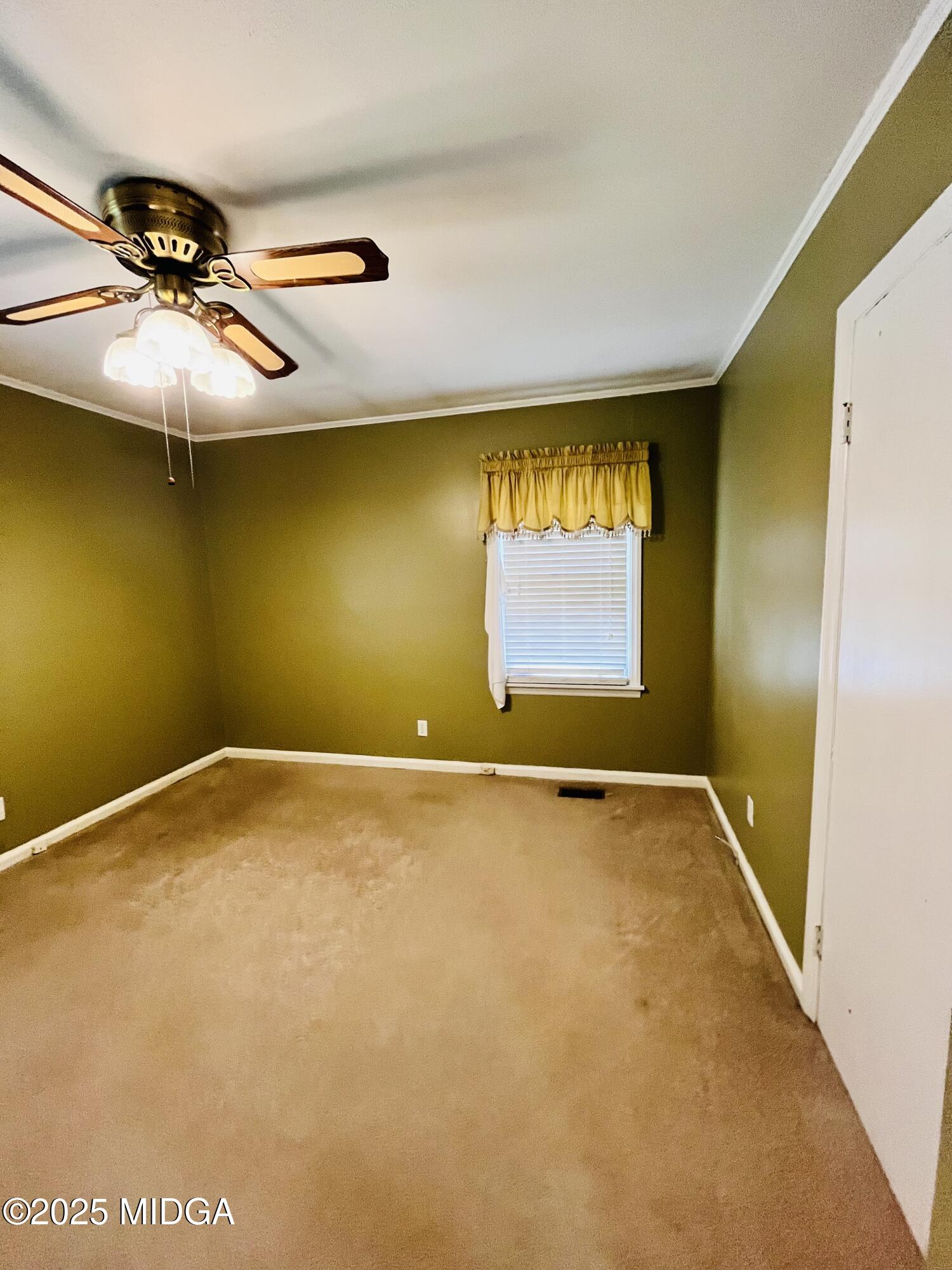 2811 Riverview Road Macon, GA 31204 - Photo 7 of 14 FullSizeRender (5)