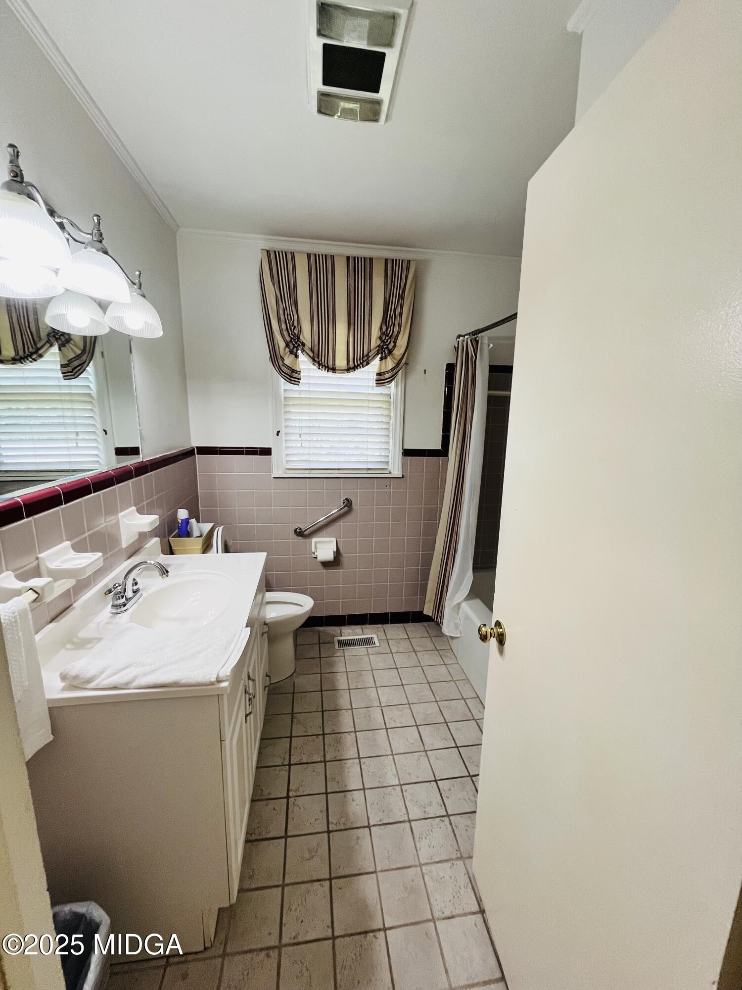2811 Riverview Road Macon, GA 31204 - Photo 9 of 14 FullSizeRender (6)