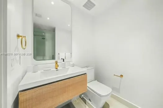 $19,500 | 100 South Pointe Drive, Unit 1701, Miami Beach, FL 33139